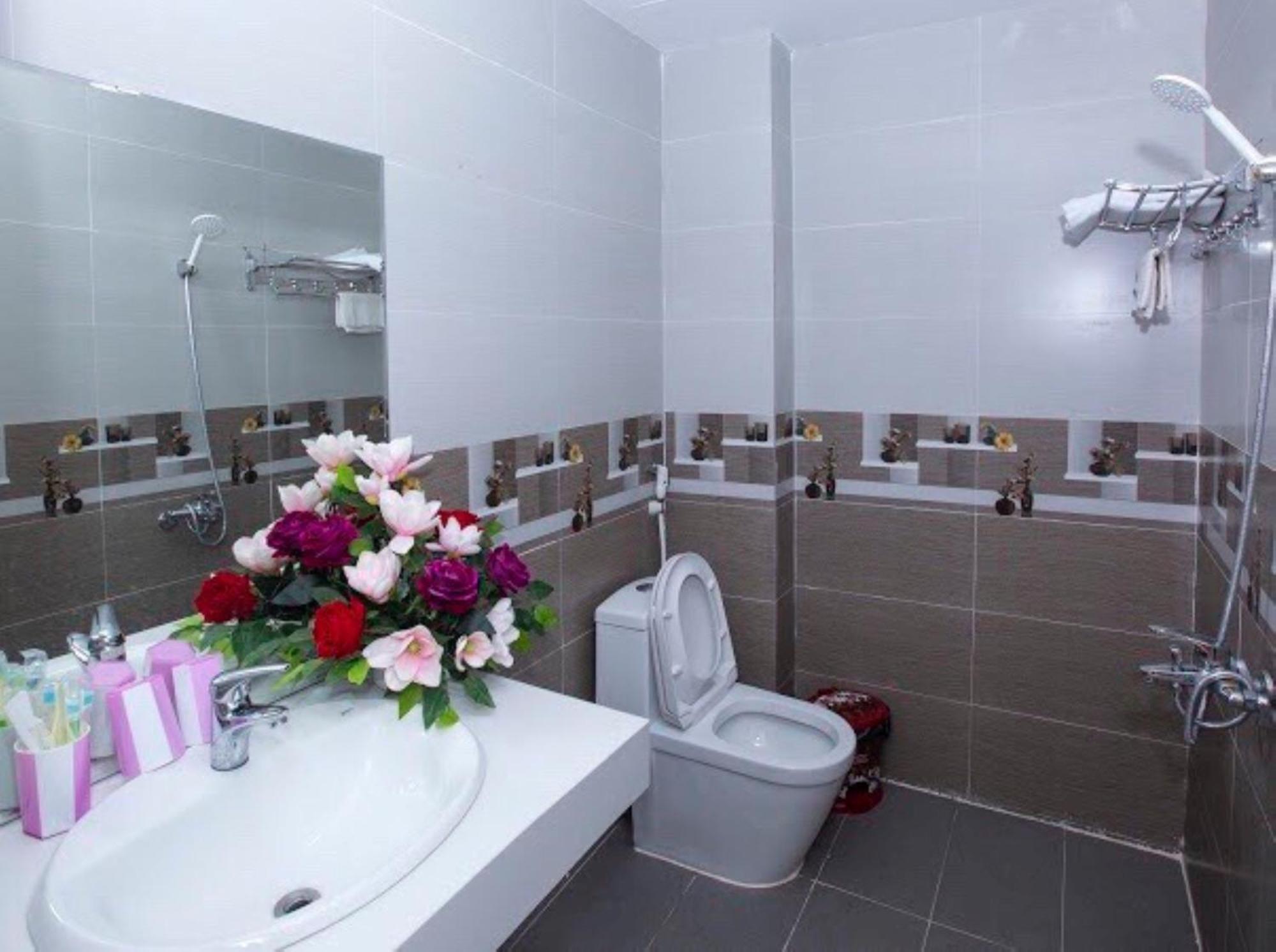 Hoang Gia Hotel Son La Екстериор снимка